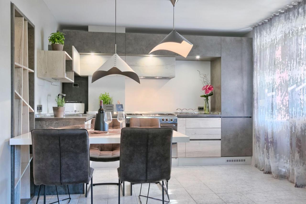 Modern Oasis Apartment PUY Exterior foto