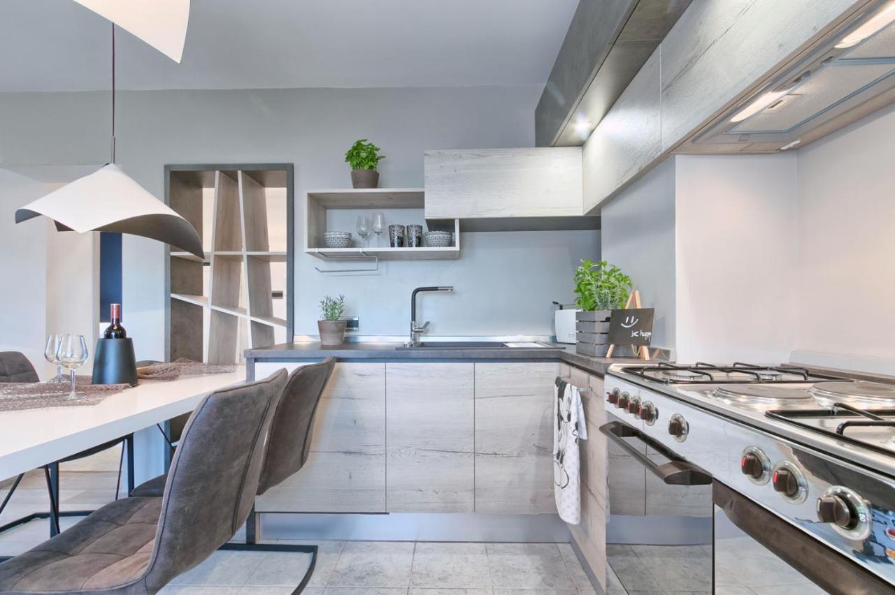 Modern Oasis Apartment PUY Exterior foto